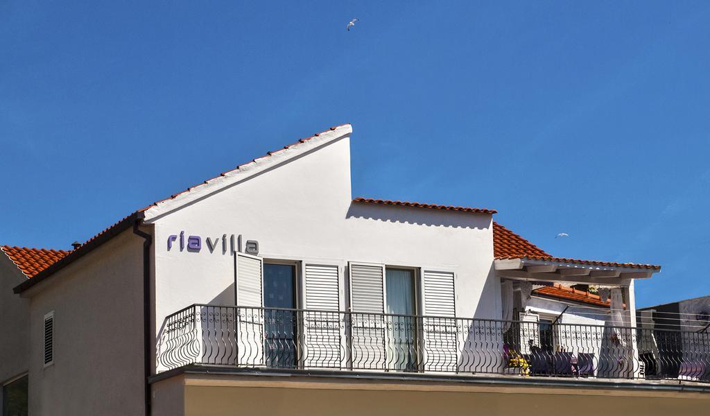Villa Ria Dugi Rat Exteriér fotografie